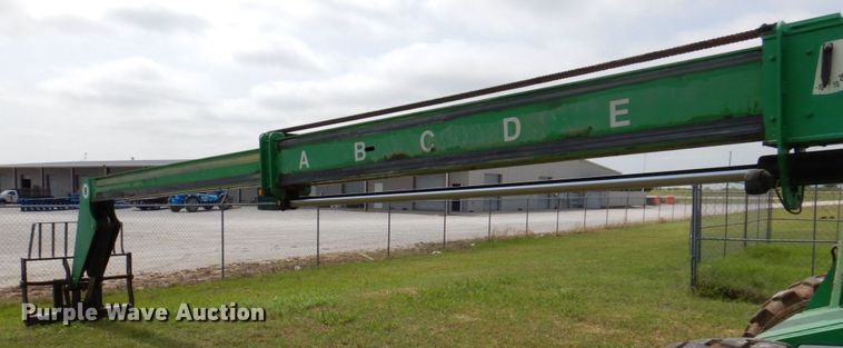 image for item DR1847 2011 JLG 8042  telehandler