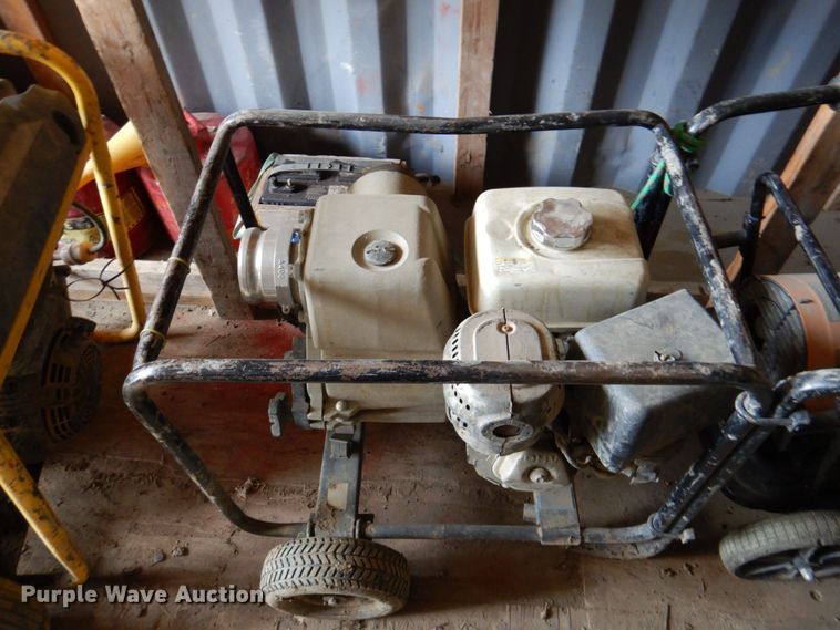 image for item DR1851 1998  storage container