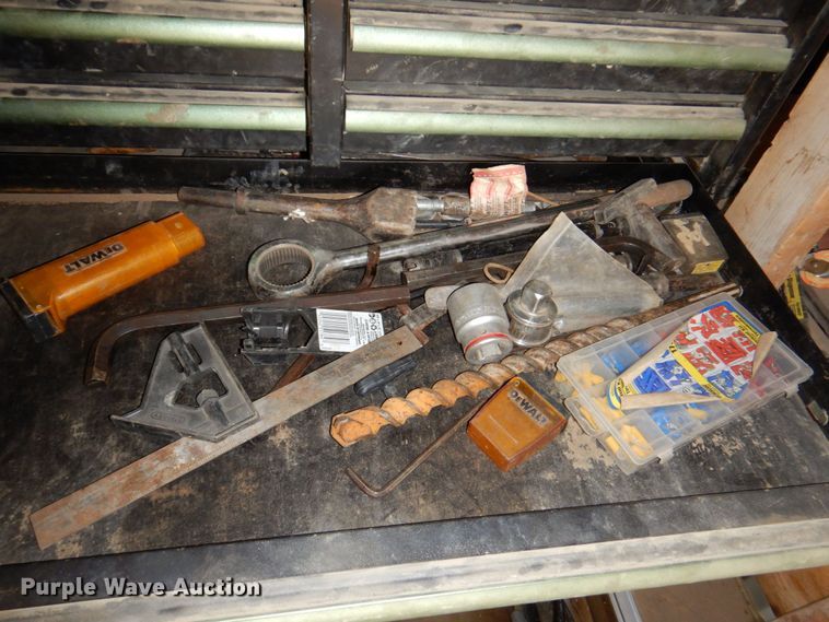 image for item DR1851 1998  storage container