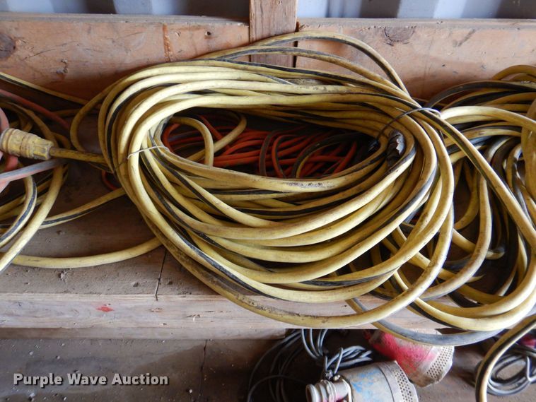 image for item DR1851 1998  storage container