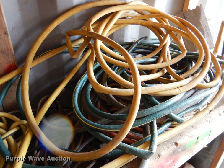 image for item DR1851 1998  storage container