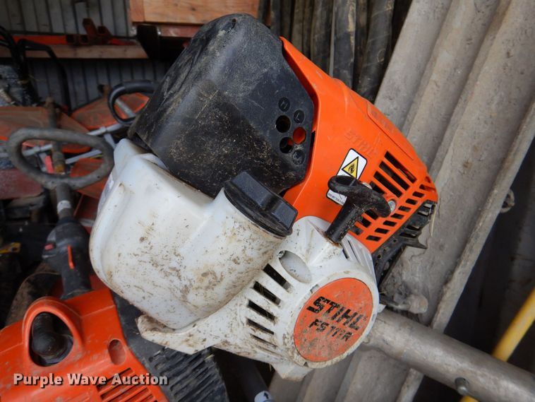 image for item DR1852 2003  storage container