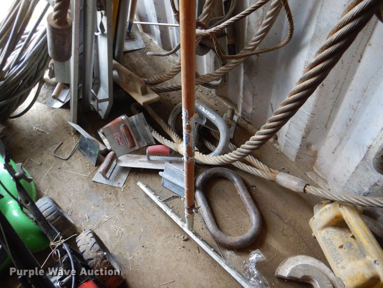 image for item DR1852 2003  storage container