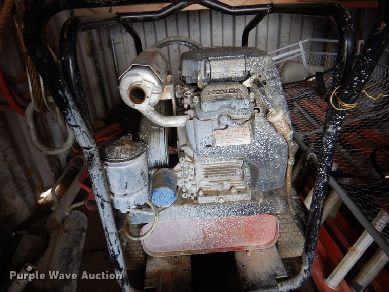 image for item DR1852 2003  storage container