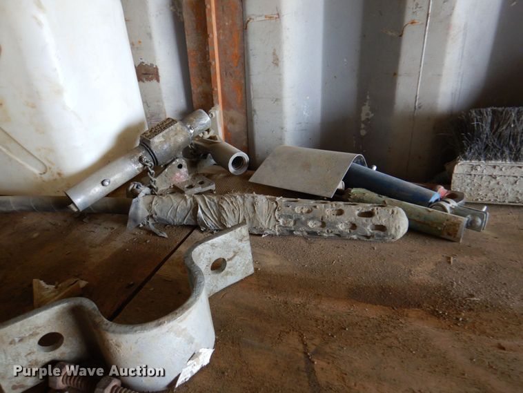 image for item DR1852 2003  storage container