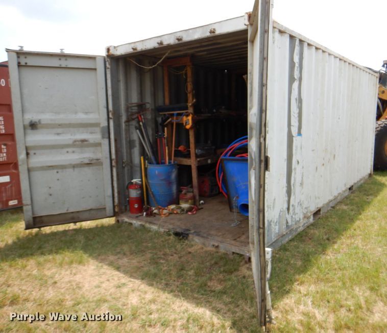 image for item DR1853 1999  storage container