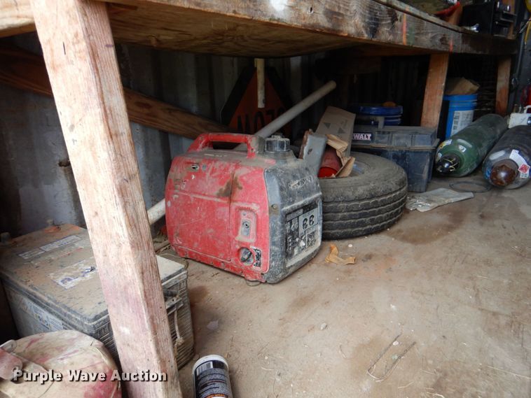 image for item DR1853 1999  storage container