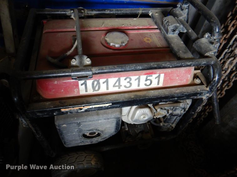 image for item DR1853 1999  storage container