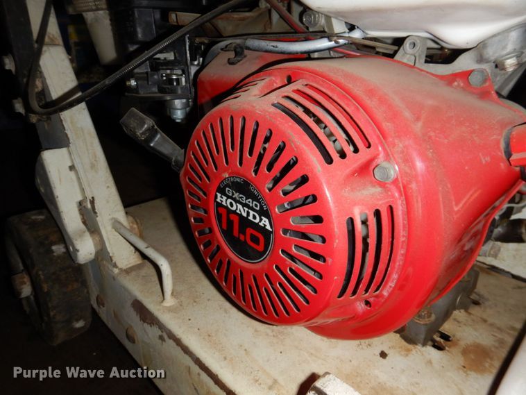 image for item DR1853 1999  storage container