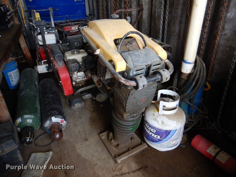 image for item DR1853 1999  storage container