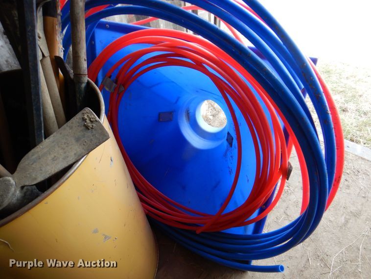 image for item DR1853 1999  storage container