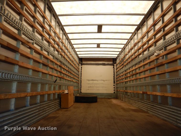 image for item DH7370 2017 International 4300  box truck