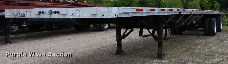 image for item DH8540 1996 Transcraft Eagle W2  flatbed trailer