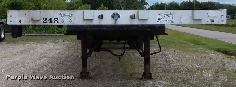 image for item DH8540 1996 Transcraft Eagle W2  flatbed trailer