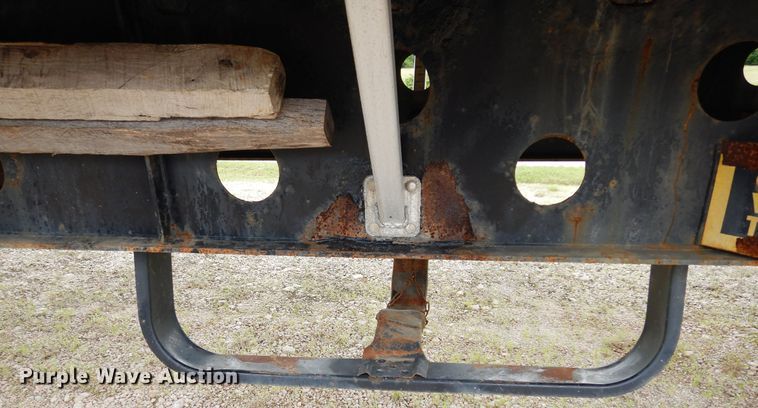 image for item DH8540 1996 Transcraft Eagle W2  flatbed trailer