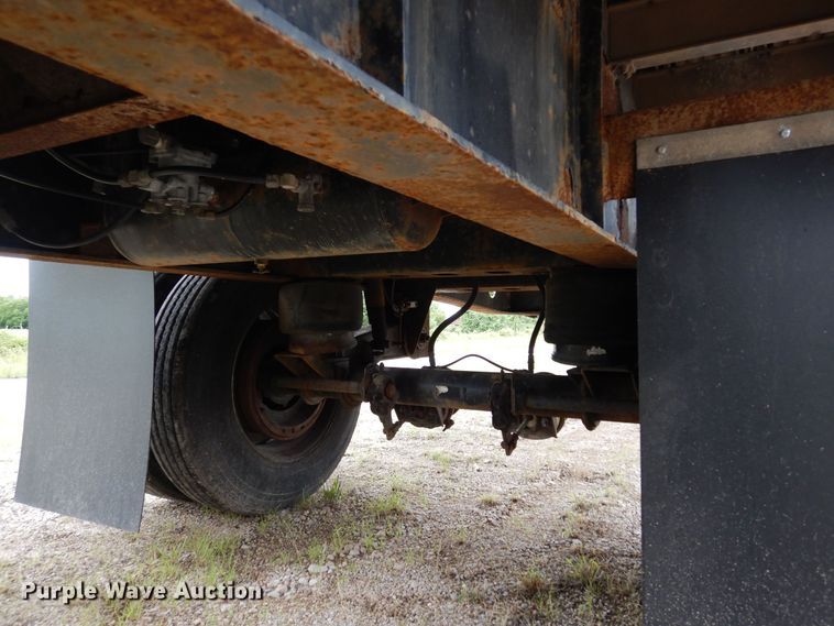 image for item DH8540 1996 Transcraft Eagle W2  flatbed trailer