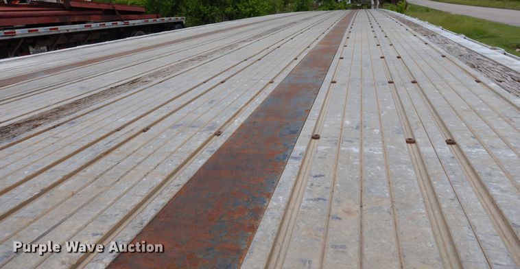 image for item DH8540 1996 Transcraft Eagle W2  flatbed trailer