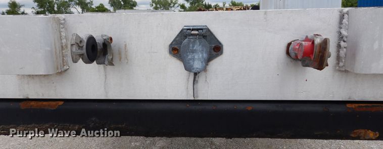 image for item DH8541 1996 Transcraft Eagle W2  flatbed trailer