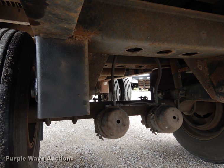 image for item DH8541 1996 Transcraft Eagle W2  flatbed trailer