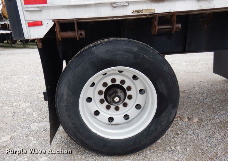 image for item DH8541 1996 Transcraft Eagle W2  flatbed trailer