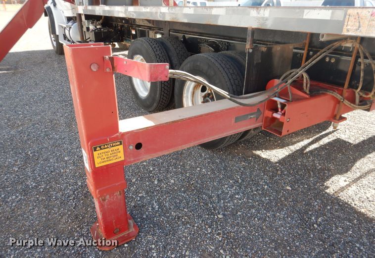 image for item DJ8959 2006 Sterling L9500  crane truck