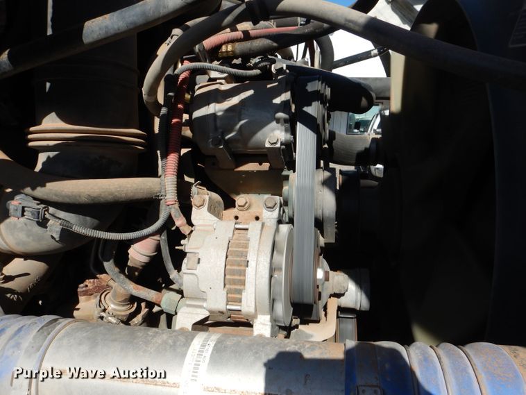 image for item DJ8959 2006 Sterling L9500  crane truck