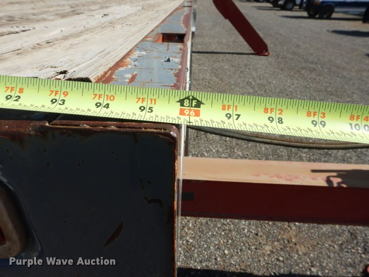 image for item DJ8959 2006 Sterling L9500  crane truck