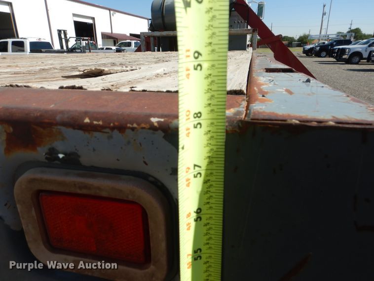 image for item DJ8959 2006 Sterling L9500  crane truck