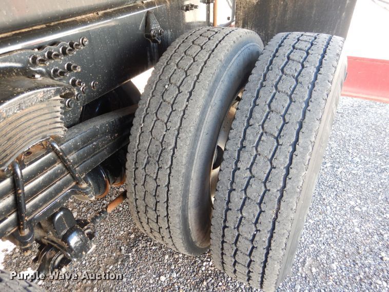 image for item DJ8959 2006 Sterling L9500  crane truck