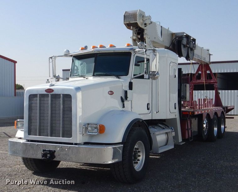 image for item DJ8964 2015 Peterbilt 365 crane truck