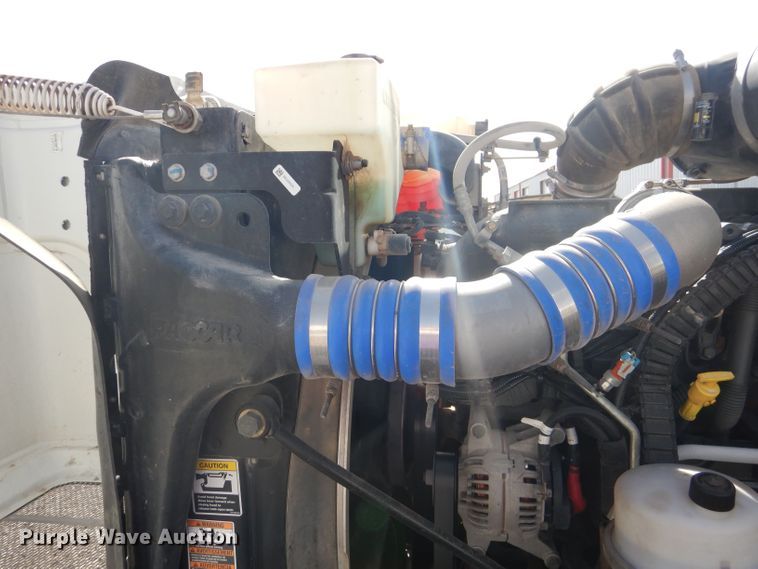 image for item DJ8964 2015 Peterbilt 365 crane truck