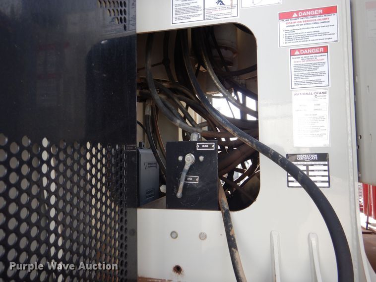 image for item DJ8964 2015 Peterbilt 365 crane truck