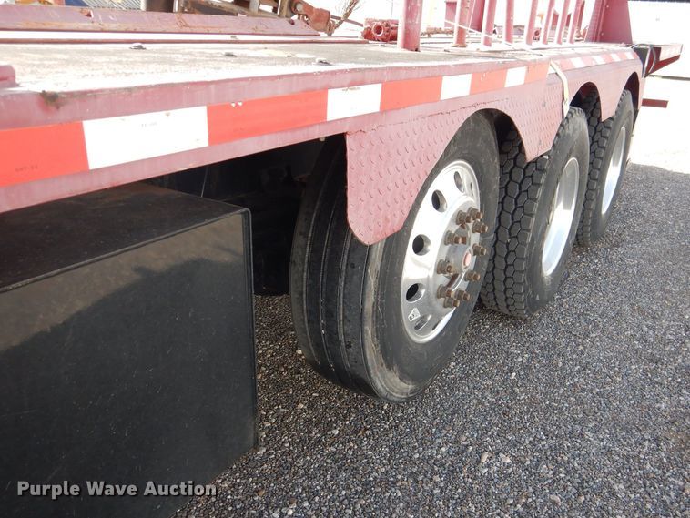 image for item DJ8964 2015 Peterbilt 365 crane truck