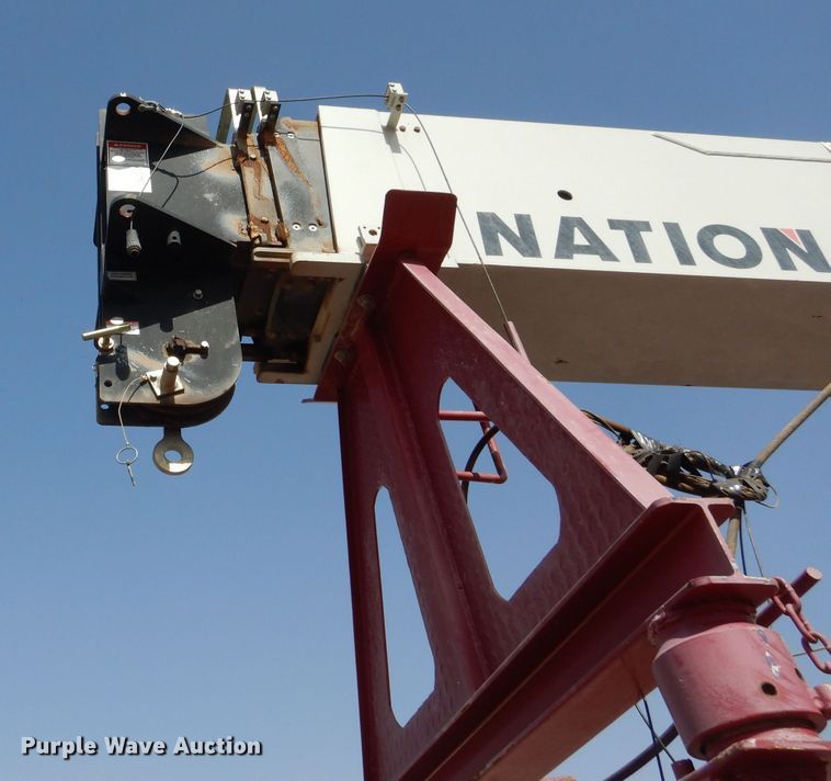 image for item DJ8964 2015 Peterbilt 365 crane truck