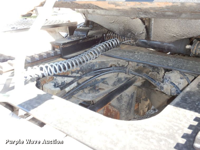 image for item DK0479 2000 Mack RD690S  semi truck