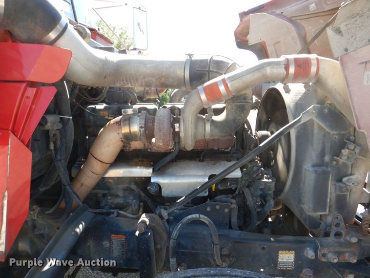 image for item DK0479 2000 Mack RD690S  semi truck