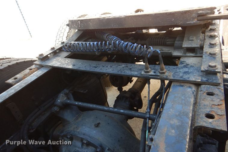 image for item DK0490 2016 Freightliner Cascadia 125  semi truck