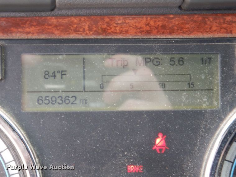 image for item DK0490 2016 Freightliner Cascadia 125  semi truck