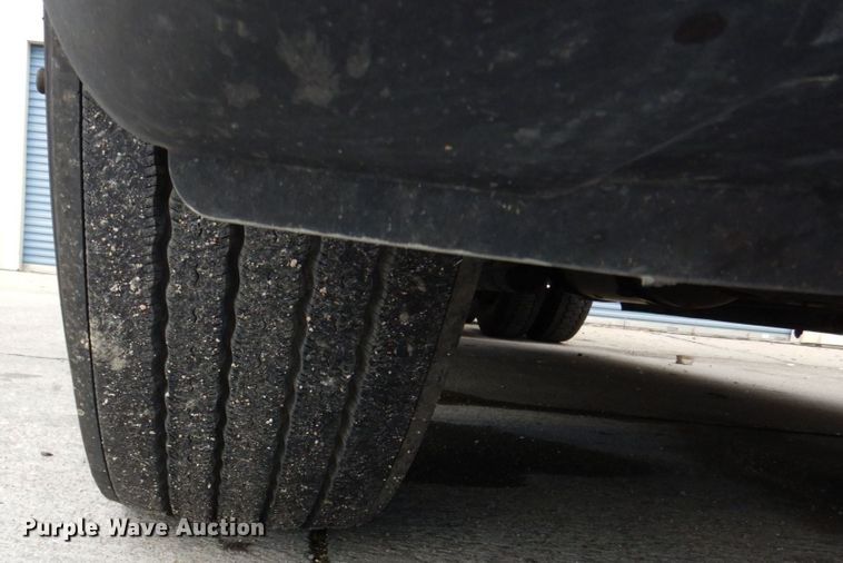 image for item DK0490 2016 Freightliner Cascadia 125  semi truck