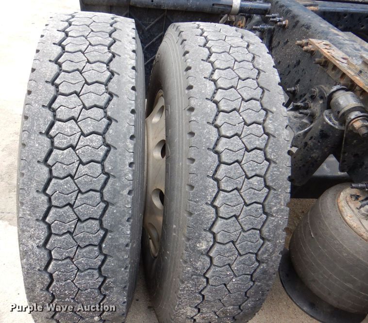 image for item DK0490 2016 Freightliner Cascadia 125  semi truck