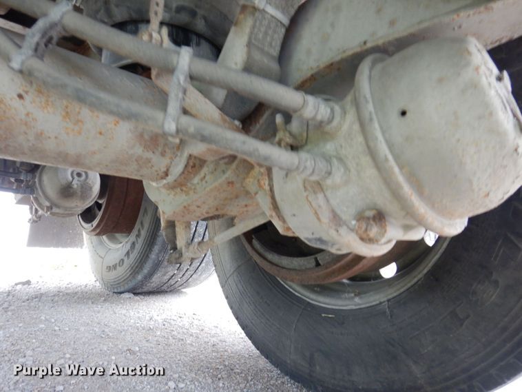 image for item DL3757 2009 Innovative SFS-45  walking floor trailer