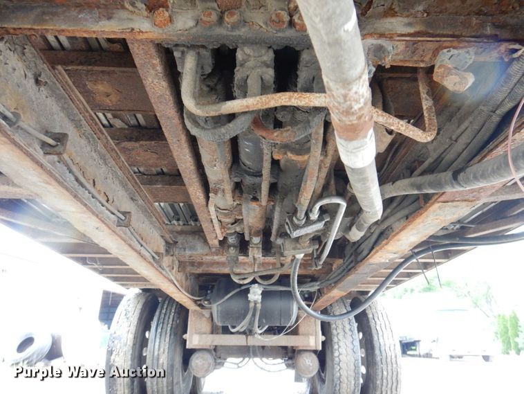 image for item DL3759 2006 Wilkins 0K2HA26ICFYA  walking floor trailer