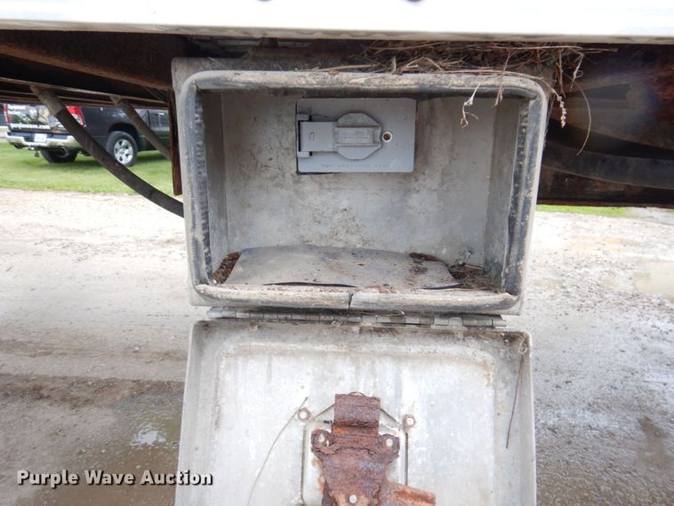 image for item DL3759 2006 Wilkins 0K2HA26ICFYA  walking floor trailer