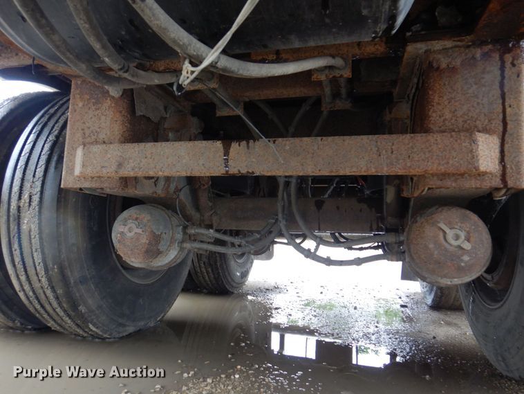 image for item DL3759 2006 Wilkins 0K2HA26ICFYA  walking floor trailer