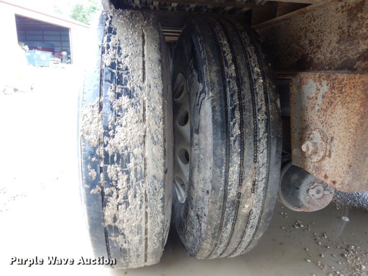 image for item DL3759 2006 Wilkins 0K2HA26ICFYA  walking floor trailer