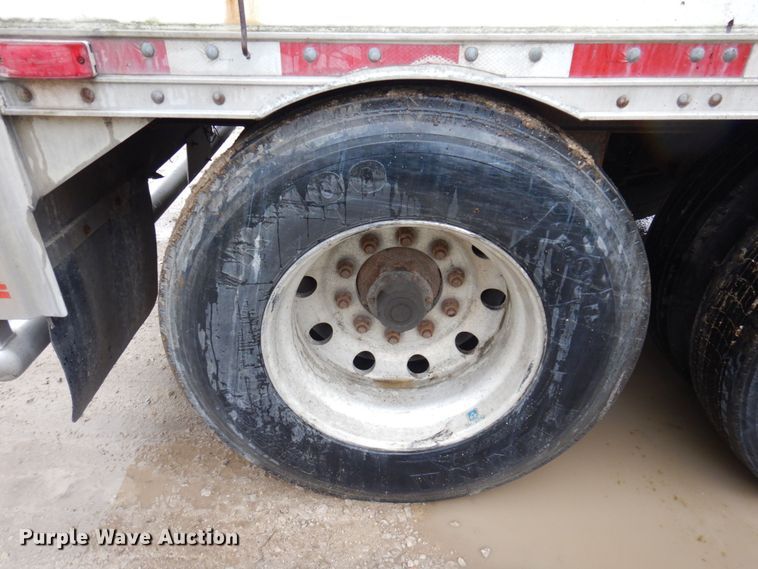 image for item DL3759 2006 Wilkins 0K2HA26ICFYA  walking floor trailer