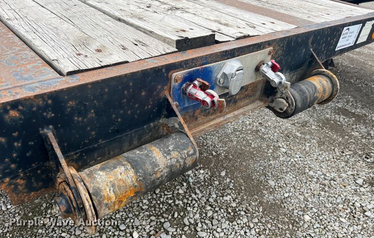 image for item DL4253 1996 Kalyn Siebert MRG-35T  lowboy equipment trailer