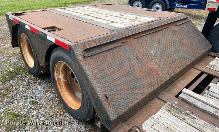 image for item DL4253 1996 Kalyn Siebert MRG-35T  lowboy equipment trailer