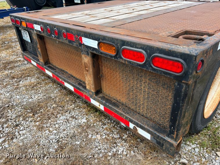 image for item DL4253 1996 Kalyn Siebert MRG-35T  lowboy equipment trailer