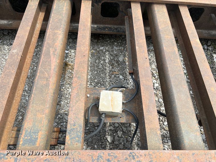 image for item DL4253 1996 Kalyn Siebert MRG-35T  lowboy equipment trailer